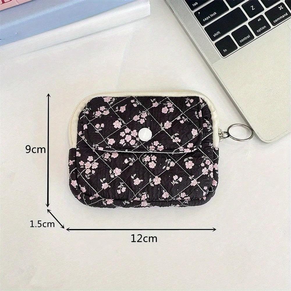 Cute Cartoon Small Travel Cosmetic Lipstick Earphone Card Portable Storage Bag Purse Women Gift Pouch In Make Up Bags Organizer