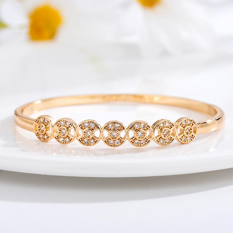 Seiko Full Hollow Women s Ins Style Fashionable Versatile Bracelet Hand Jewelry Bracelet 17CM