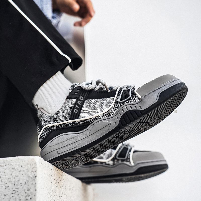 Thick Soled Sports Shoes for Men Easy To Match with Sneakers Fashionable Casual Leather Fabric Breathable Men's Casual Shoes