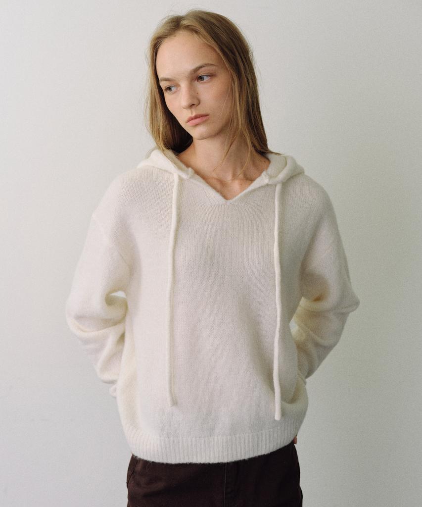 Yulago Alpaca Hooded Knit