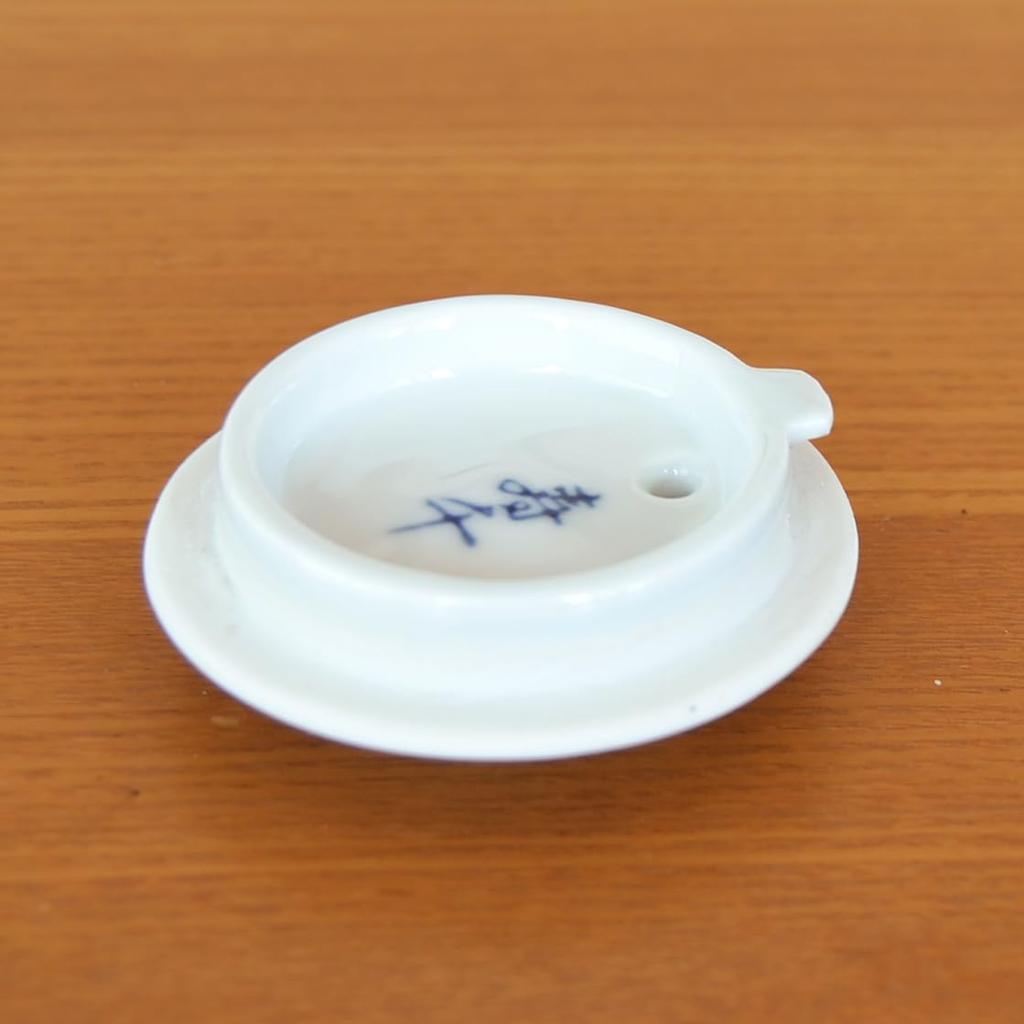 Stylish and Cute Compact Soy Sauce Seasoning Made In Arita Lattice Gosu 110ml Dispenser, Container, Japan, Ceramic, Porcelain, Ware, Pattern, Line,