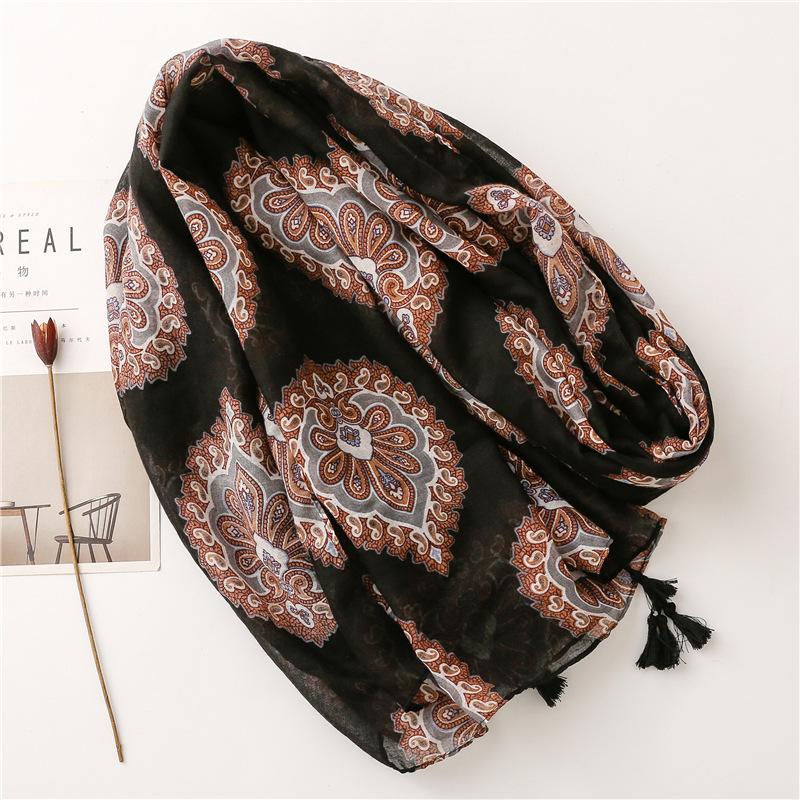 Fashion Boho Paisley Print Ladies Women Viscose Scarf Female Long Shawl Tassel Four Seasons Versatile Floral Muslim Hijab