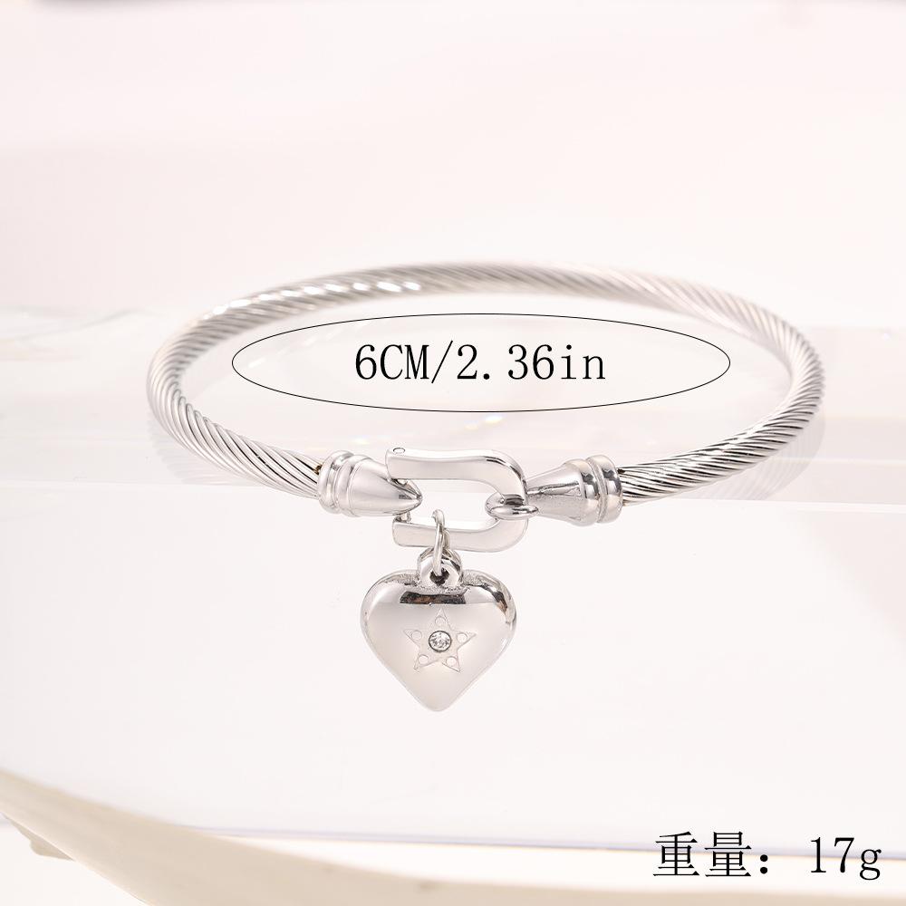 Love Diamond  Women, Fashion European and American Design Corrosive Pentagram Diamond Titanium Steel  K Gold 