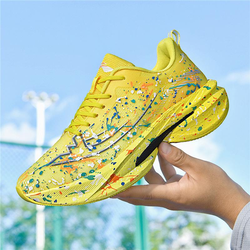 Red Hare 9Pro Carbon Kids Running Shoes: Ultra-light, Shock-Absorbing, Perfect for Autumn Sports and Physical Education. 37