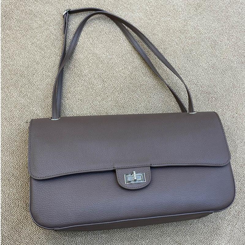 New Leather Women's Bag First Layer Cowhide Premium Messenger Bag Official Messenger Bag Simple and Versatile
