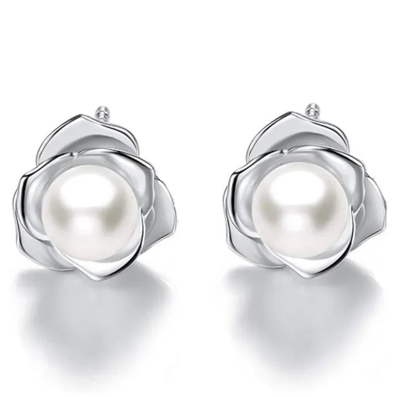Delicati Orecchini a Bottone a Forma di Fiore Accessori da Fidanzamento Femminili Gioielli Eleganti con Perle Simulate per Cerimonia Nuziale