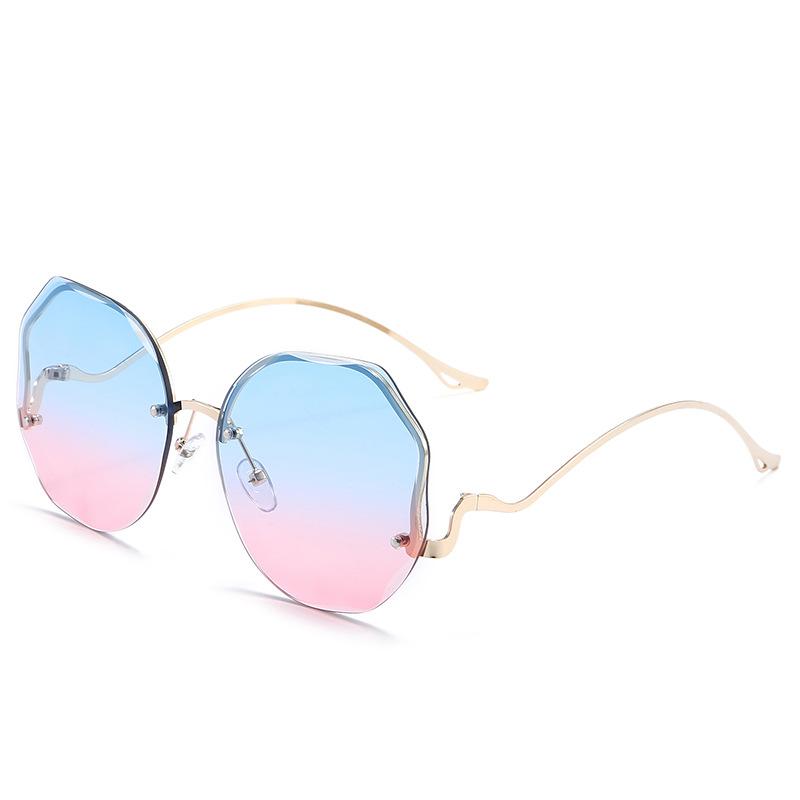 Sunglasses Fashion European and American Trend Ocean Film Gradient Sunglasses Butterfly Flower Sunglasses