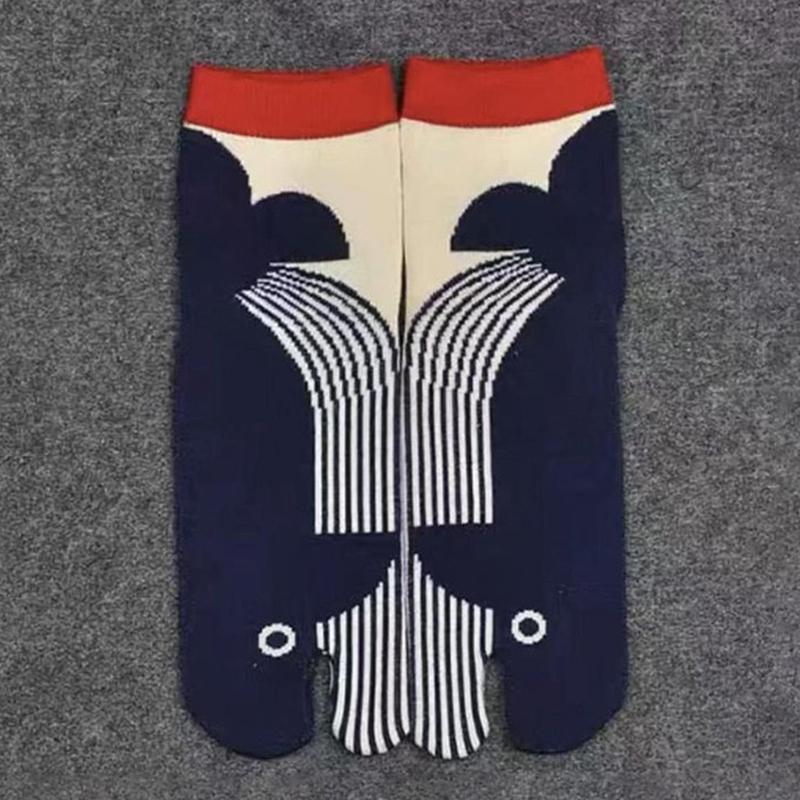 New Style Girls Cute Funny Split Toe Mid-Tube Socks Abstract Ugly Eel Aquarium Couple Socks Personality Trendy Socks