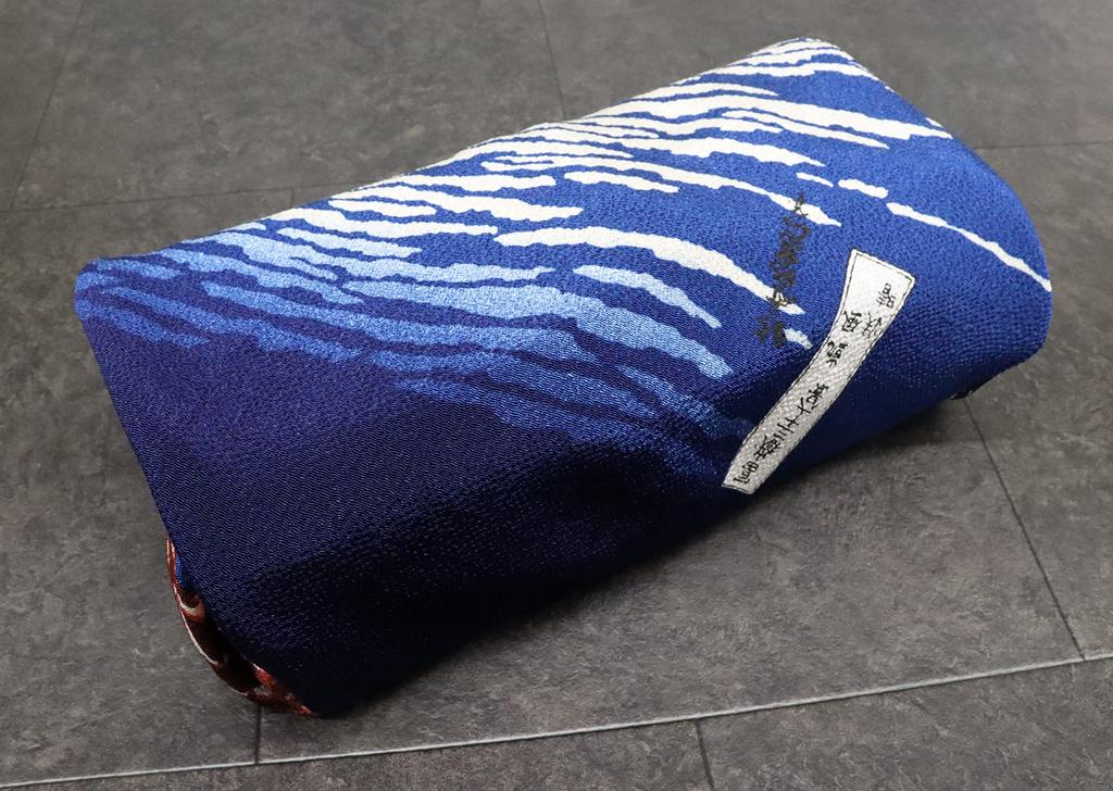 Japanese Made In Furoshiki X Souvenir, Japan, (Red Fuji) (68cm 68cm)