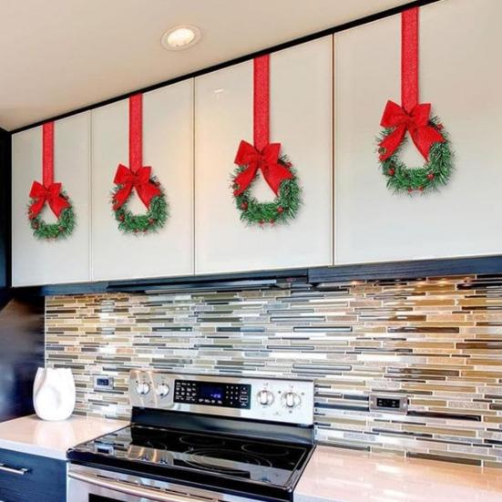 Vánoční kuchyňský věnec na skříňku se stuhou Malý věnec do okna z červených bobulí s mašlí pro statek Vchodové dveře Vánoční párty dekorace