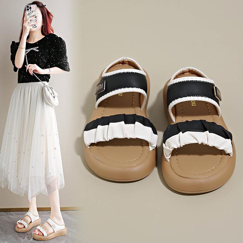 One-word buckle with platform sandals female summer new beach seaside fairy wind beach Roman shoes
