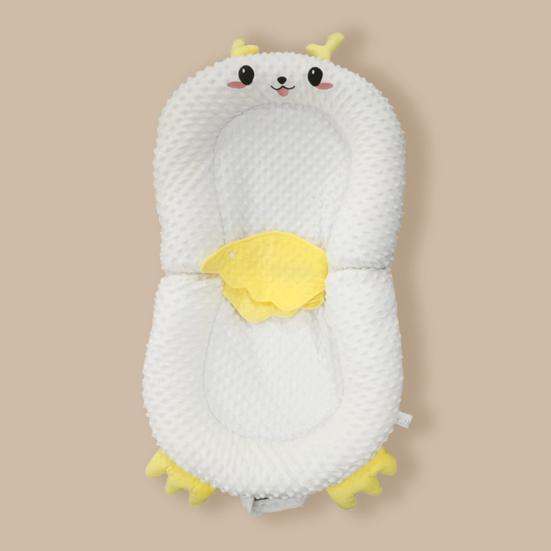 Portable Baby Lounger Adjustable Support Pad Foldable Base Baby Crib Lightweight Comfortable Bottle Feeding Crib for Newborns
