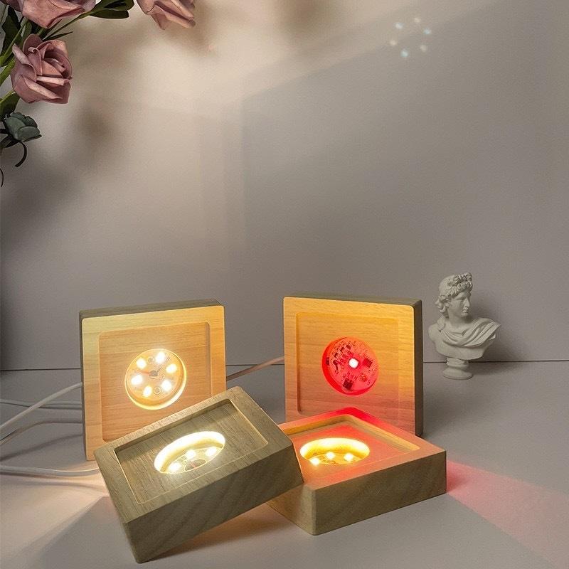 

Square Wooden Base Led Lamp Display Stand Holder USB Powered for Crystal Glass Resin Objects Cold Light