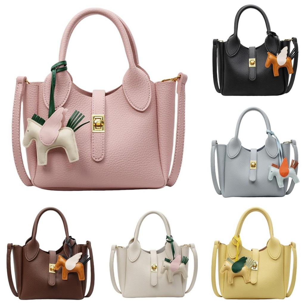 Horse Pendant Pu Water Bucket Handbag With Stitching Details And Mobile Pocket For Casual Outings