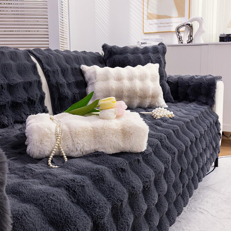 

Tutu Velvet Internet Celebrity Sofa Cushion Winter Thickened Plush Seat Cushion Non-Slip Leather Sofa Cover New Cover Towel 70*70cm