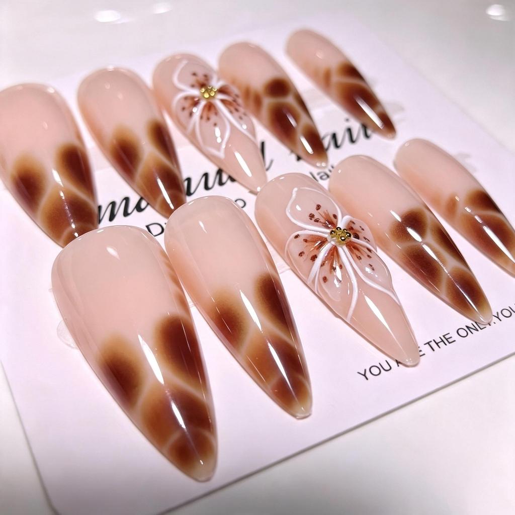 Caramel Leopard Print Hand-Painted Long Wearable Nails with Five-Petal Flower Design and Luxury Whitening Finish