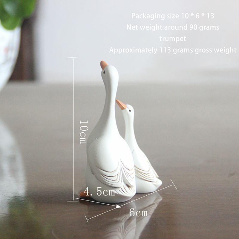 1Pc Large, Medium And Small Landscape Duck Mother And Duckling Decorations Pastoral Simulation Resin Duck Decorative Statues