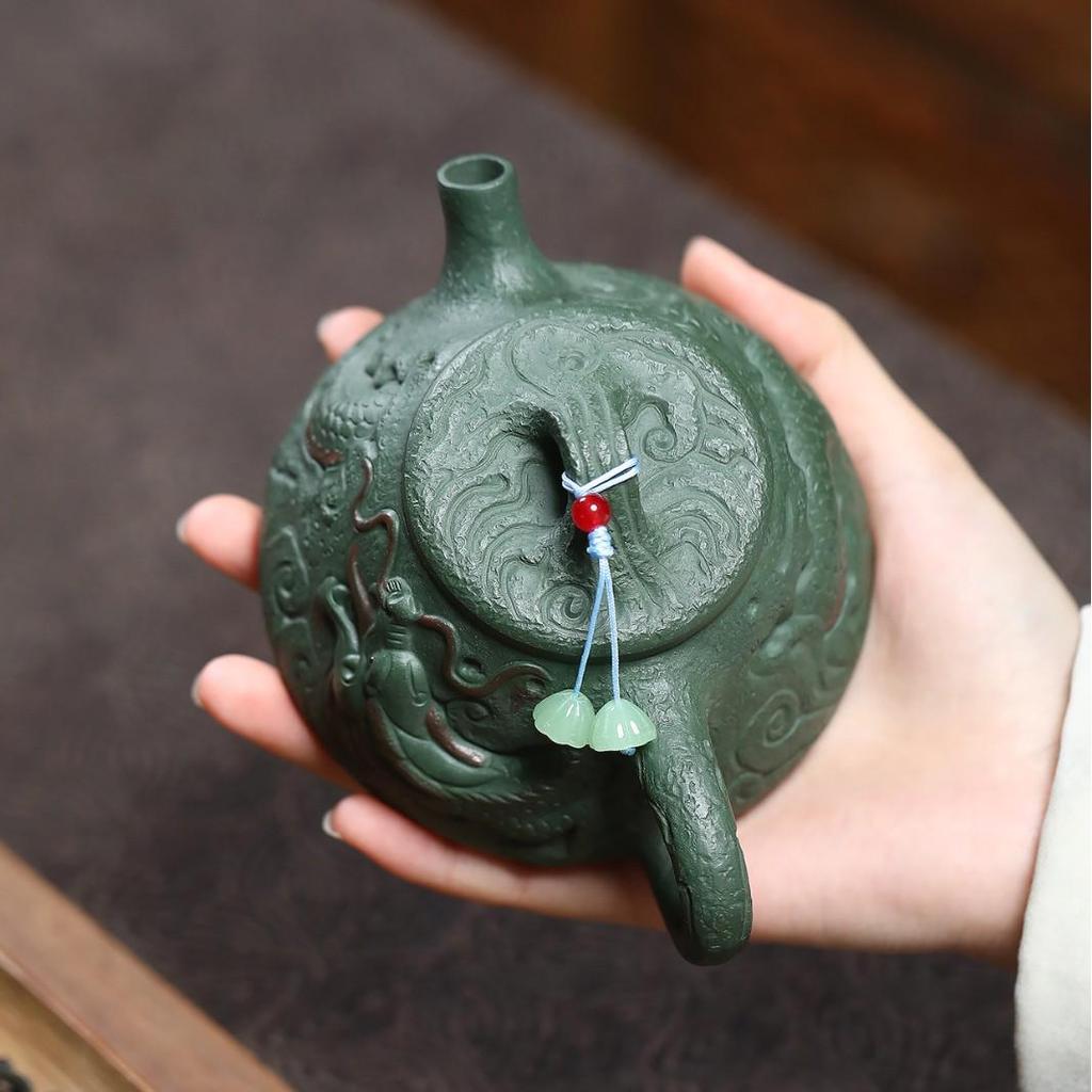 Yixing Zisha Handmade Green Clay 'Ruiqingyun Hidden Dragon' Teapot