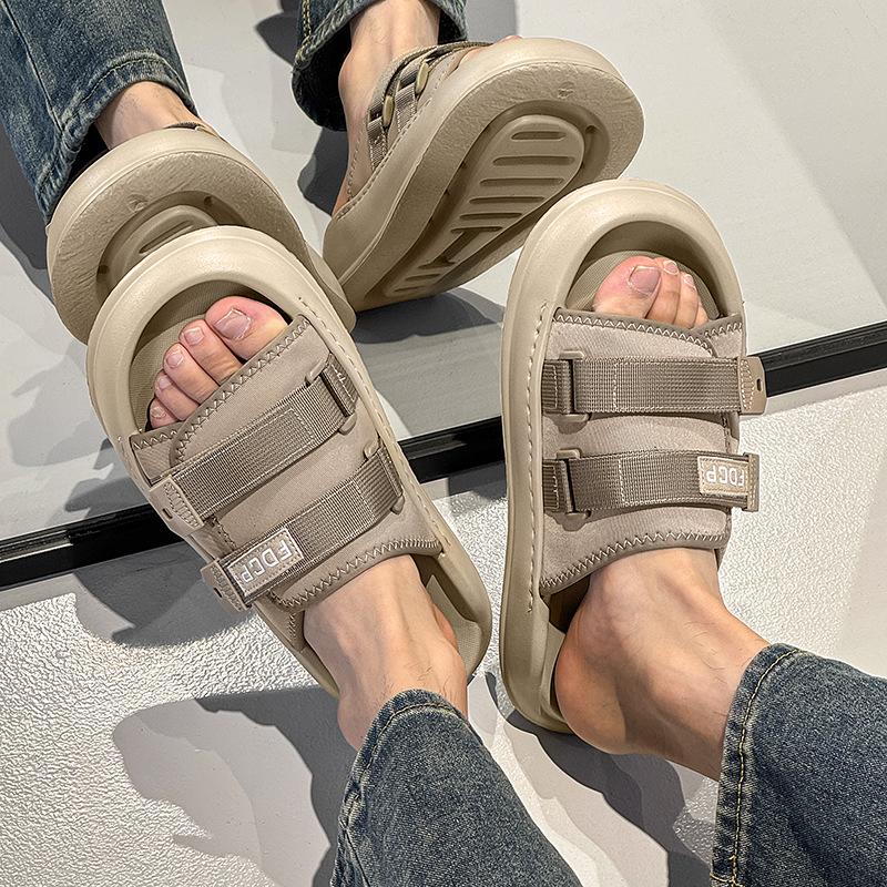 

Модная верхняя одежда для отдыха на открытом воздухе нескользящая пляжная обувь тапочки лето 2025 новый повседневный тренд одно слово перетаскивание 471203-J 38 белый