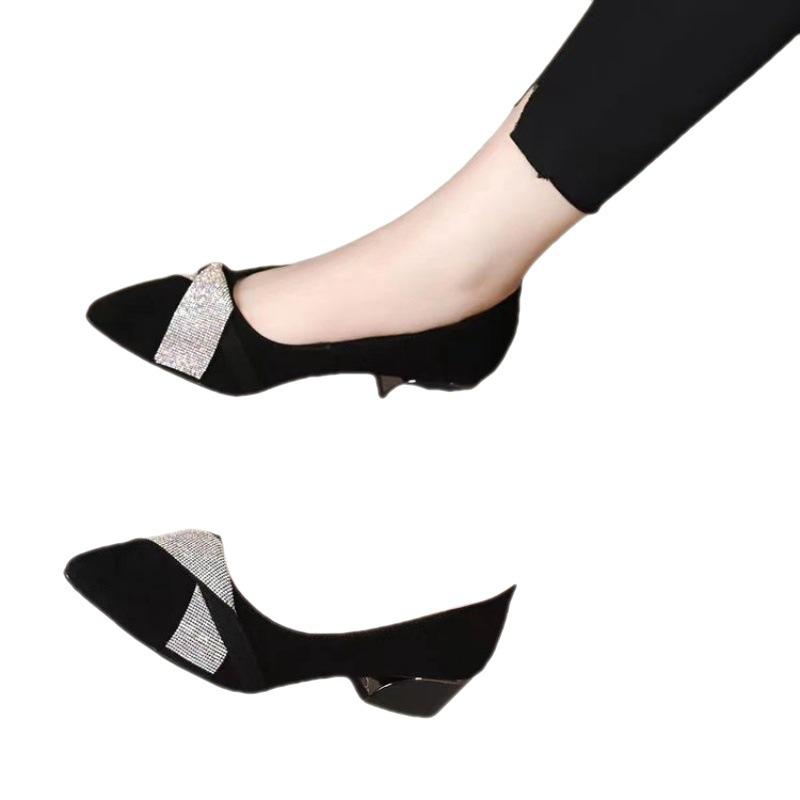 Pointed rubber shallow mouth low heel (less than 3cm) PU suede square heel single shoes low-top shoes are fashionable and casual