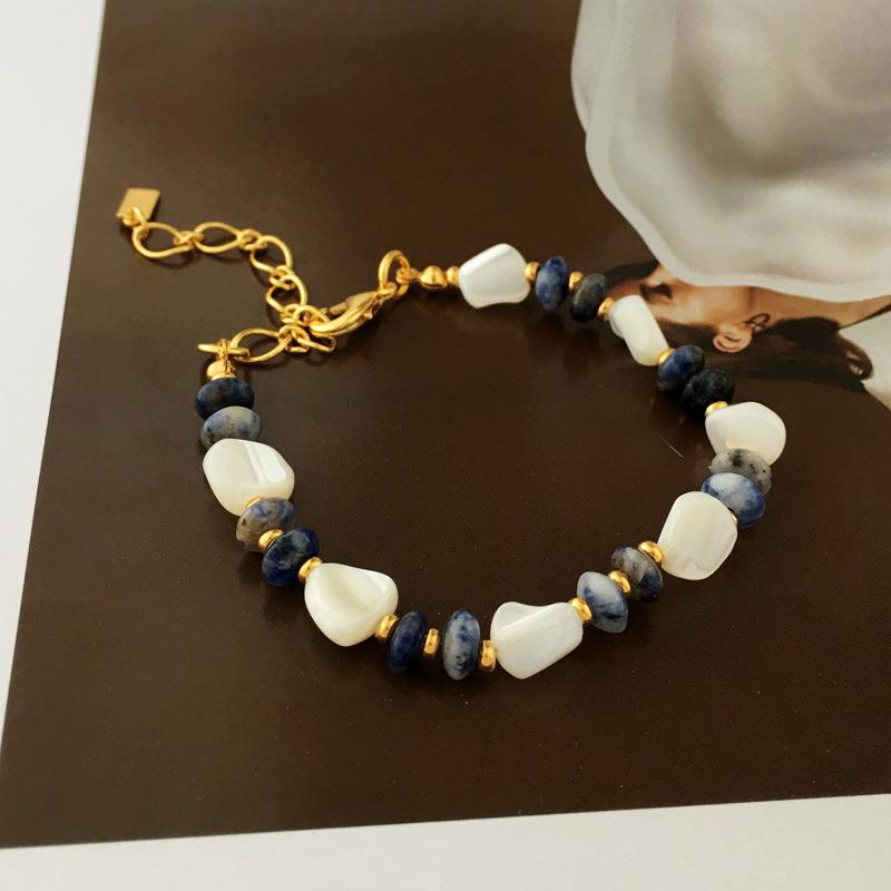 Premium Sense Light Luxury Spring and Summer Earrings Necklace Temperament Retro Earrings Trendy Niche Jewelry