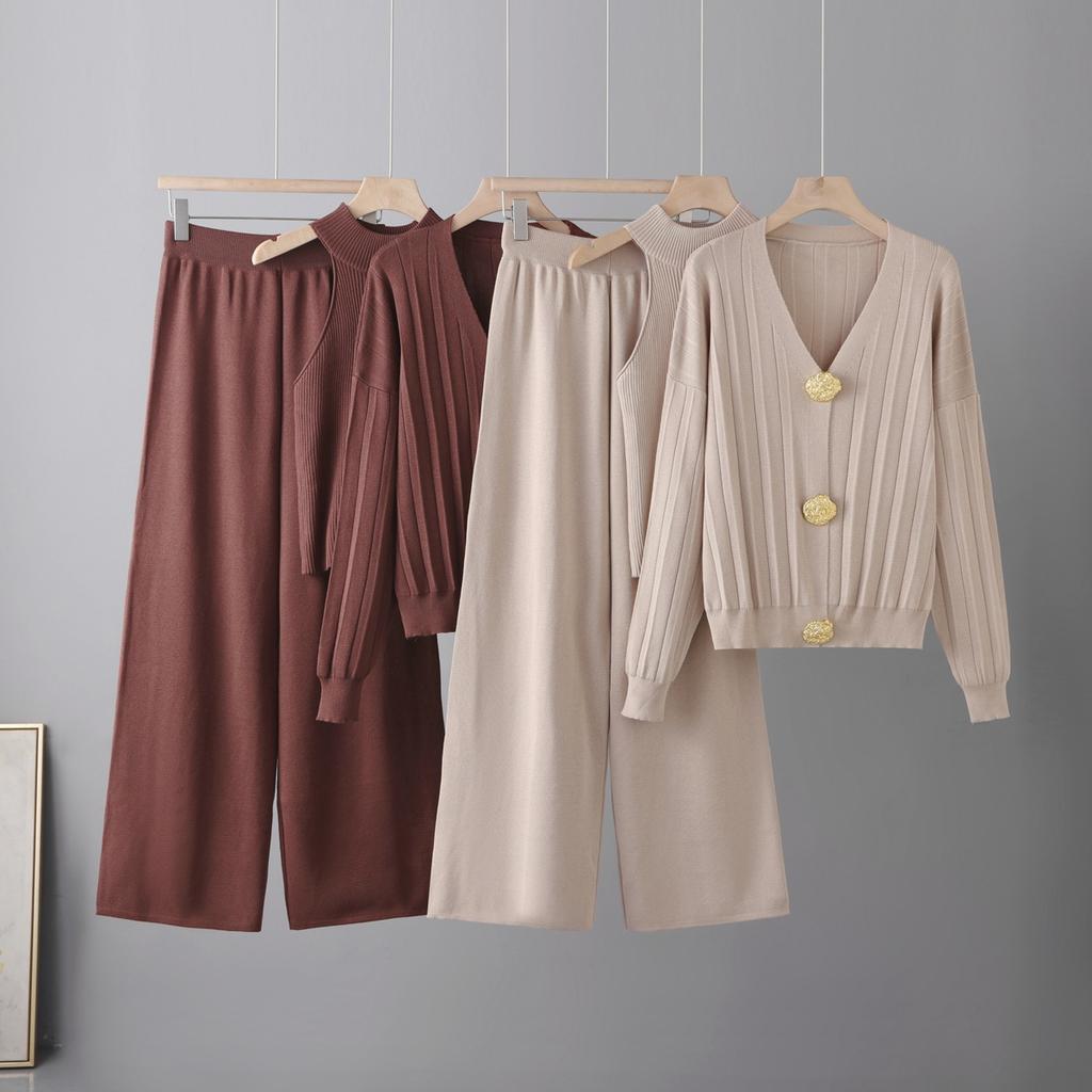 Foreign trade big metal buttons knitted suit women's autumn and winter casual cardigan sweater vest skirt three-piece set Europe and America