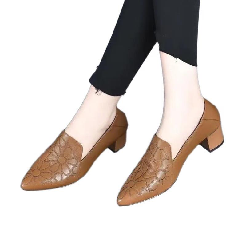 Soft leather medium heel single shoes spring and autumn new pointed commuting embossed thick heel deep mouth leather shoes