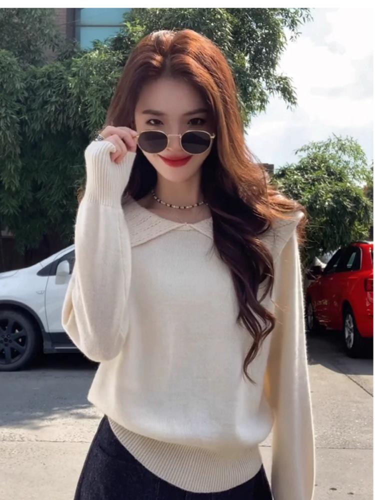 Autumn/Winter Women's Korean Loose Doll Collar Knit Sweater