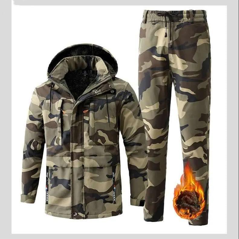 Winter camouflage velvet suit men's cold-proof thickened warm camouflage suit wear-resistant and water-proof labor insurance overalls