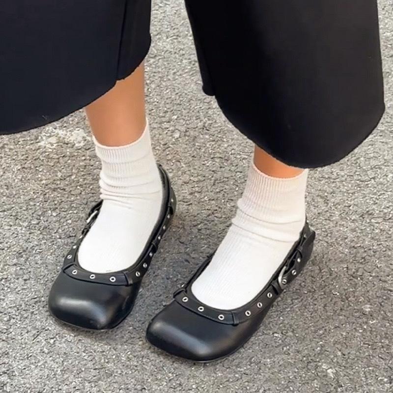 

Fairy flat-soled single shoes, new light-mouth silver rivet Mary Jane shoes, soft-soled comfortable ballet shoes 40 чёрный
