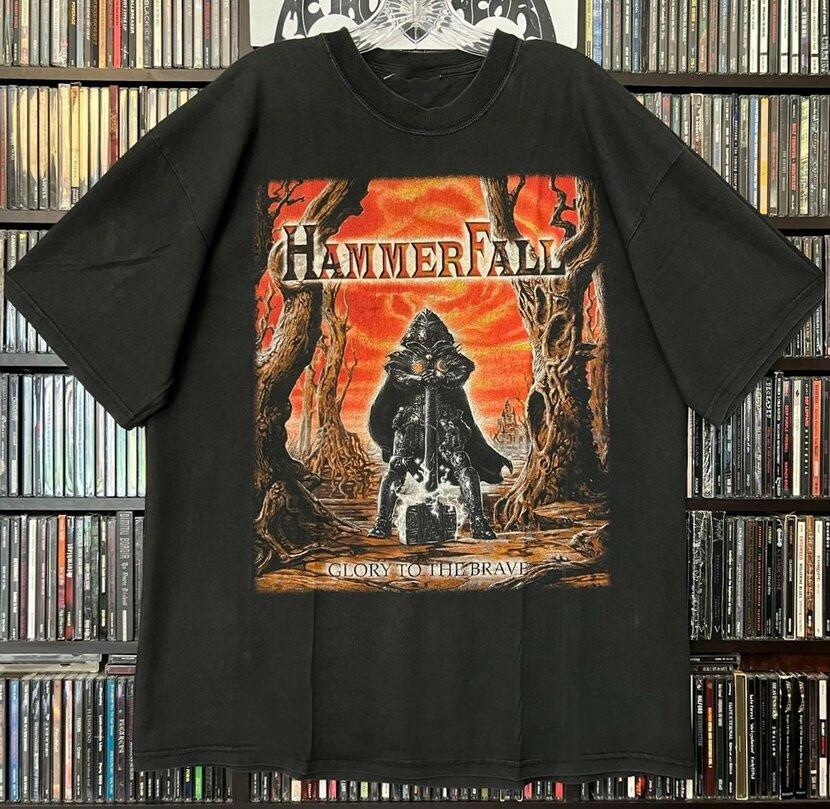 

HammerFall Glory to the Brave 1997 A Metal Heart Is Hard To Tear Apart PNA_078 Unisex T-Shirt XXL