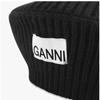 Ganni A4430 099 Štruktúrovaný baret s nášivkou loga