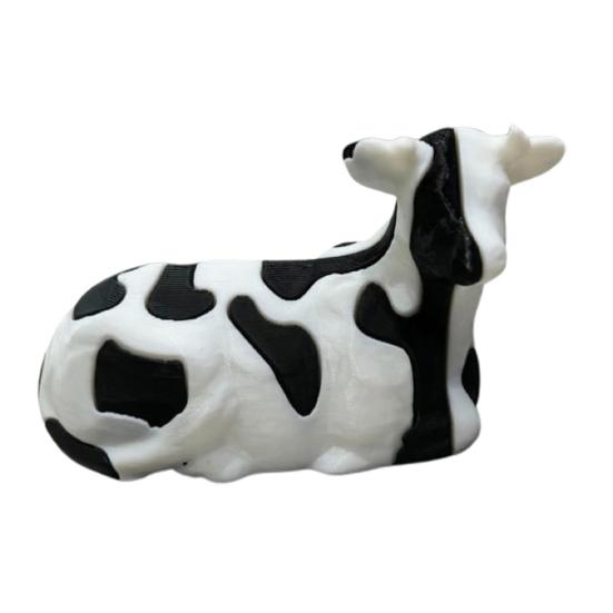 3D Printed Cow Ornament Pass Through Fidget Toy Pass-through Black And White Cow Sculpture for Stress Anxiety Relief