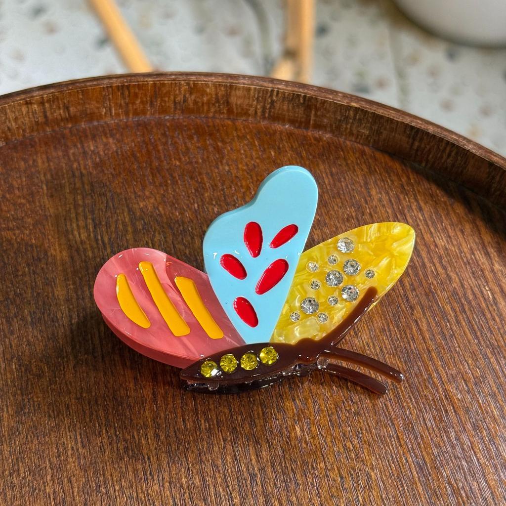 Half zip hair, new color blocked acetate butterfly clip, niche dopamine high-end hair clip, girl's curly hair shark clip