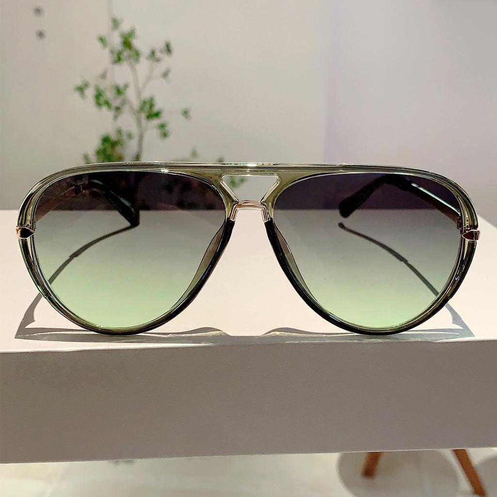 Fashion Pilot Design Shades Luxury Metal Decoration Women Sunglasses Men's Brand Sun Glasses for Travelling Hiking