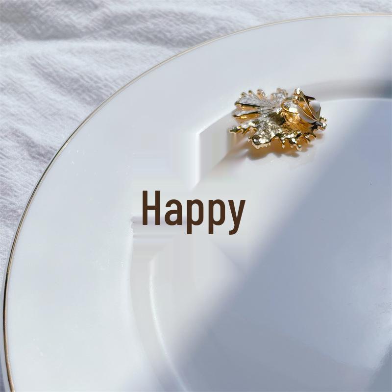 

Pearl Exaggerated Clip-On Earrings: Korean Fashion Meets European & American Style