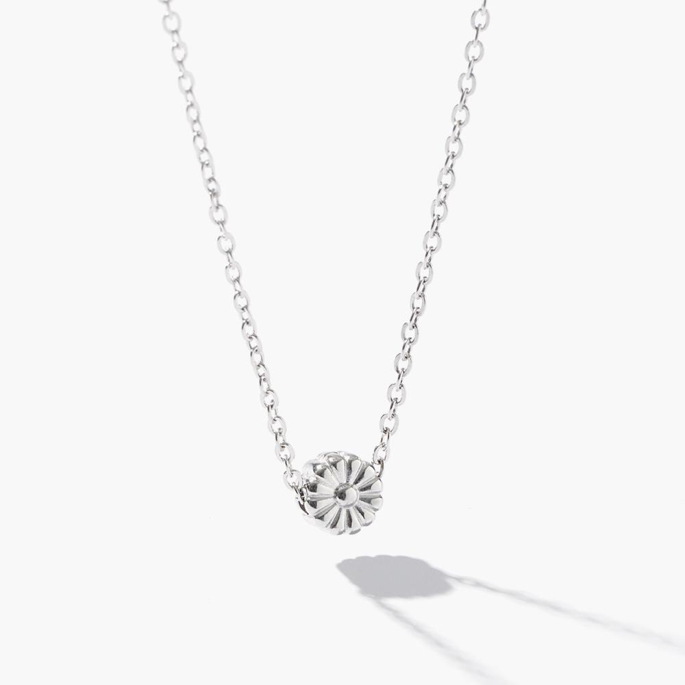 Jbans Classic Chrysanthemum Pendant Slim Chain Necklace (C2503-An945_Sv)