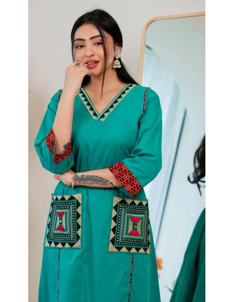 Indian Women Cotton Embroidered Kurta Pant Set Bollywood Top Tunic Kurti Party Wear Ethnic