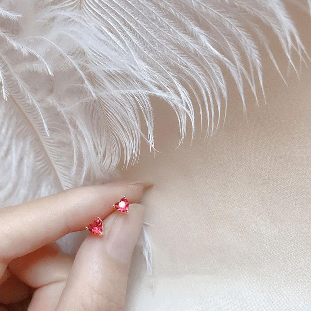 Woman S Studs Earring Fashionable And Elegant Lightweight Eye-catching Metal Earring For Woman