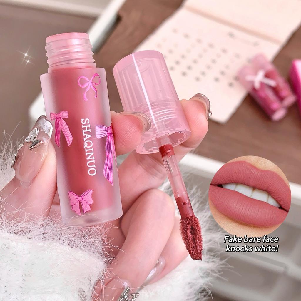 SHAQINUO Soft Yar Cloud Feeling Lip Mud