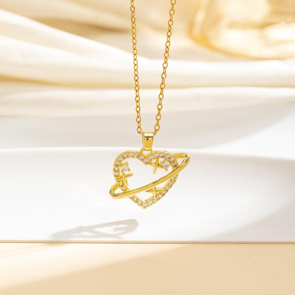Small Heart Zircon Pendant Necklace For Women Minimalist Fashion Collarbone Chain Dainty Love Design