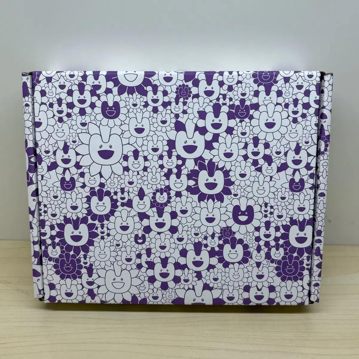 

Newjeans Minji Unsealed Album