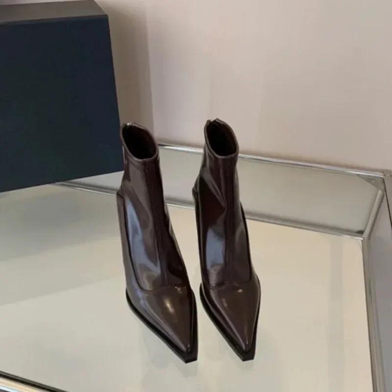 Bottes pour femmes toutes saisons à talon haut et bout pointu, mode, durables, confortables à porter au quotidien, matériau durable de bonne qualité