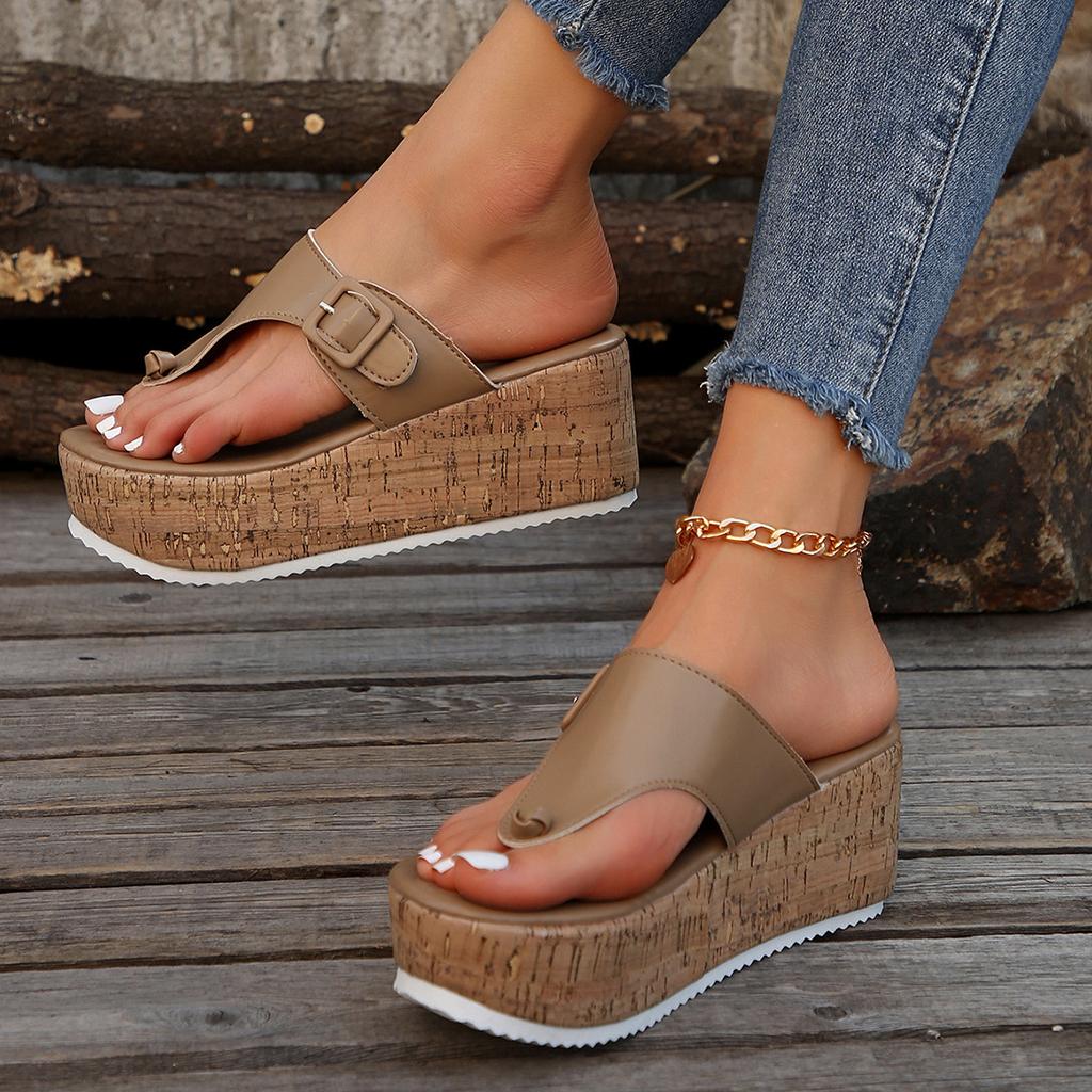 Summer new large size flip-flops casual fashion wide edge women's thick bottom slippers slippers