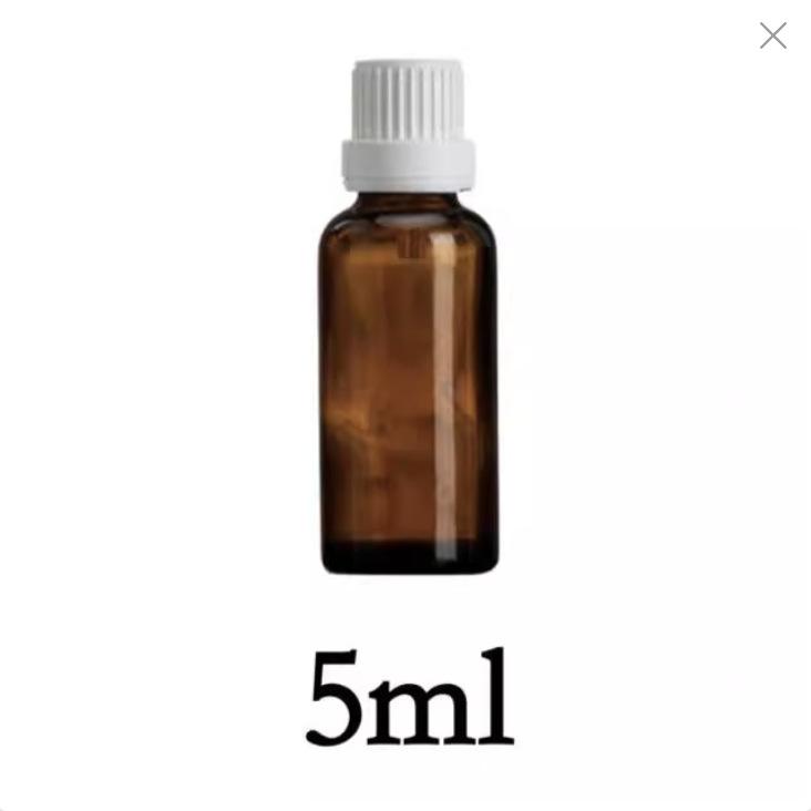 

Органическое эфирное масло бурбонской герани из Мадагаскара - Идеально для ароматерапии и массажа.