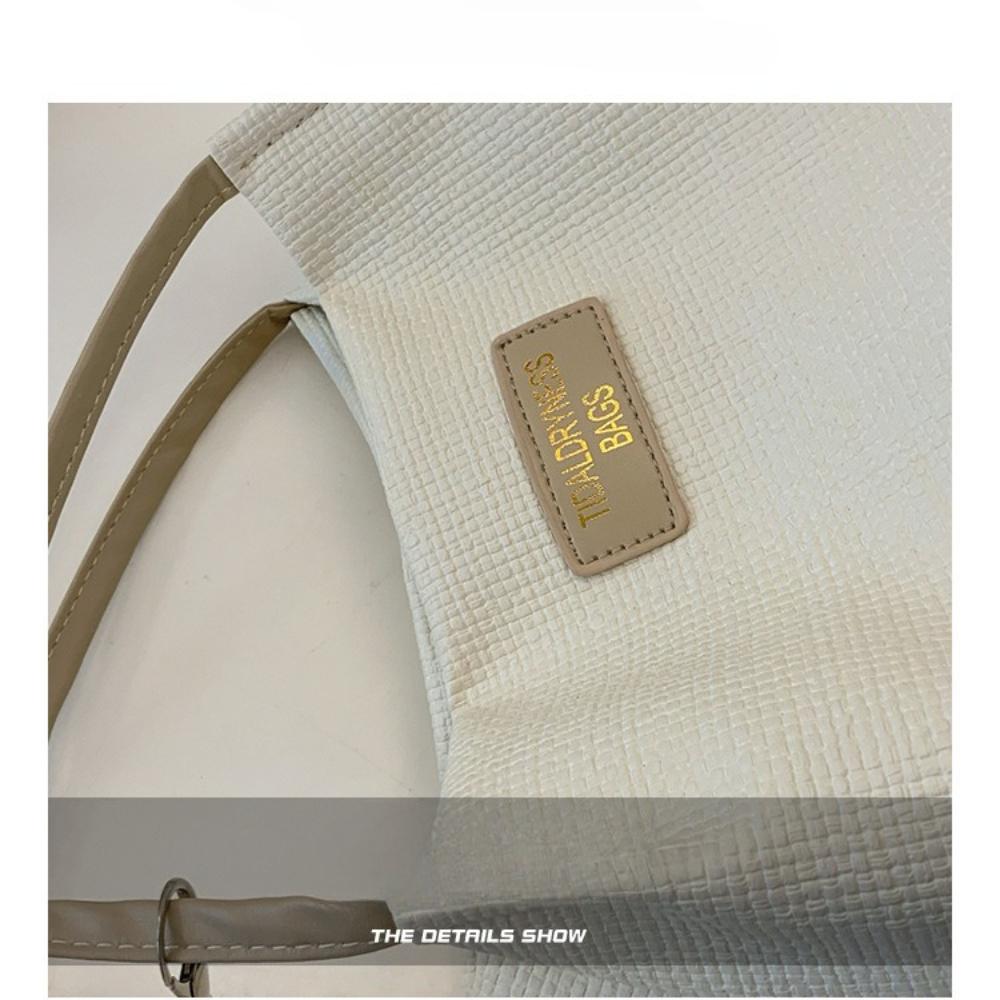 Women's New Versatile Simple Shoulder Bag, High-end Sensory Communication Shopping Bag