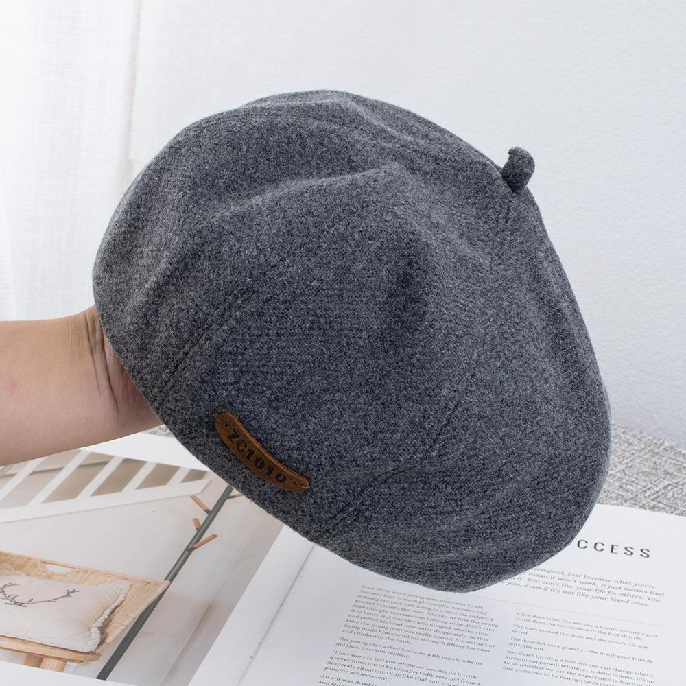 Autumn and winter thick woolen beret girls solid color pumpkin hat brown literary and retro face small painter hat