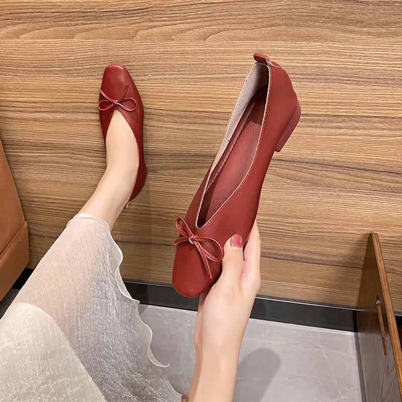 

Женские туфли-лодочки на низком каблуке с квадратным носком, мягкой подошвой, французского дизайна, идеально подходят для весны и осени. 42