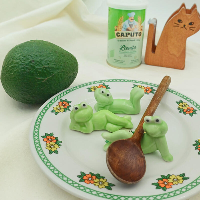Frog spoon rest, spoon and chopstick rest, gift accessory prone frog