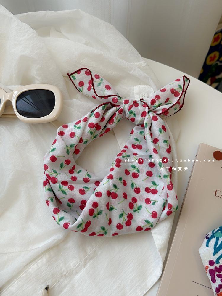 Quadratischer Schal aus Baumwolle und Leinen mit floralem Tupfenmuster - Retro & frisches Kopftuch